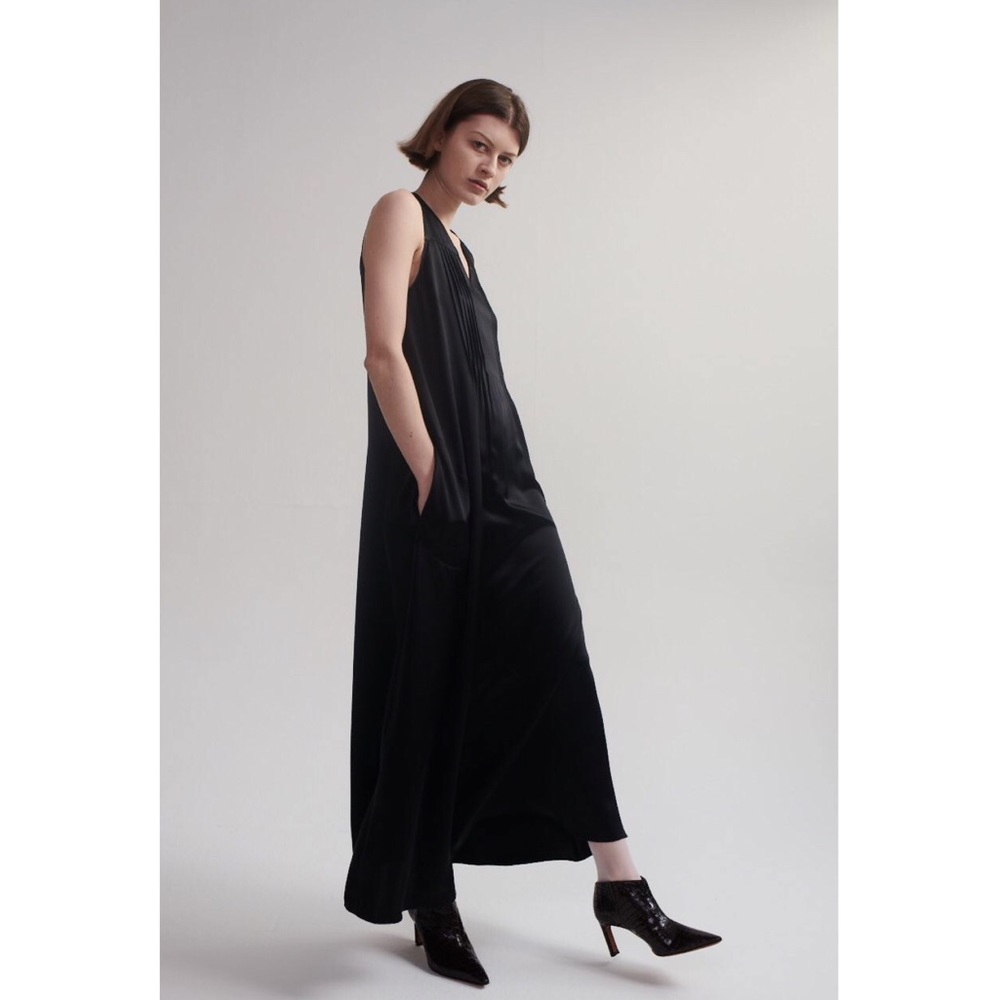 NWT LINDSAY NICHOLAS NY Maxi Dress In Black